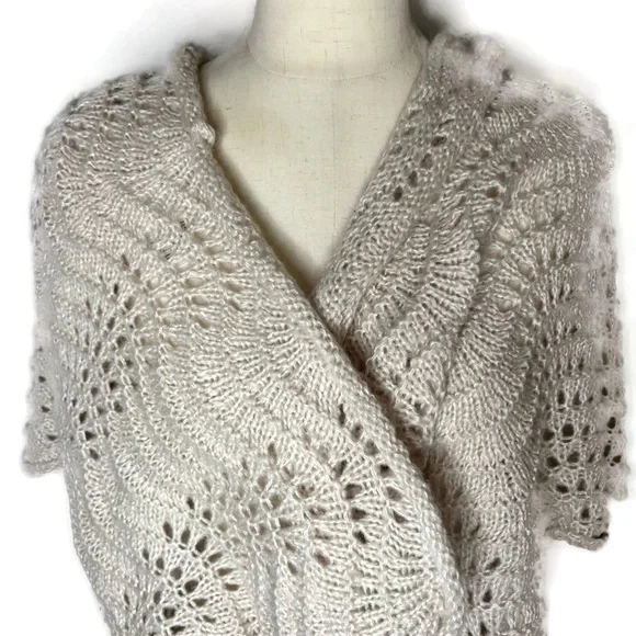 H&M Scarf Shawl - Picture 3 of 9